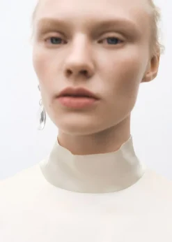 MANGO Koszule I Bluzki*Bluzka jedwabna z golfem