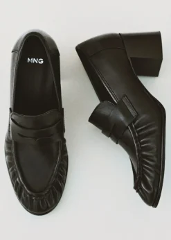 MANGO Buty|Akcesoria Skórzane*Buty skórzane na obcasie z marszczeniem