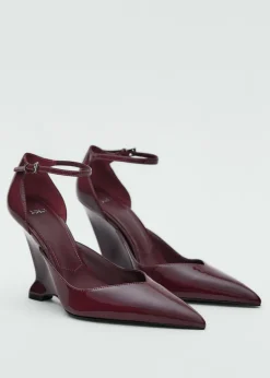 MANGO Akcesoria Skórzane*Czółenka skórzane na wygiętym koturnie