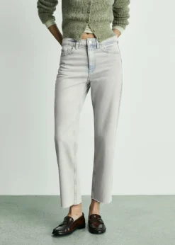 MANGO Dżinsy*Dżinsy Blanca o prostym kroju crop