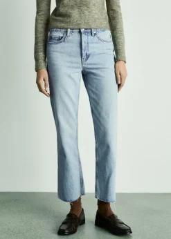 MANGO Dżinsy*Dżinsy Blanca o prostym kroju crop