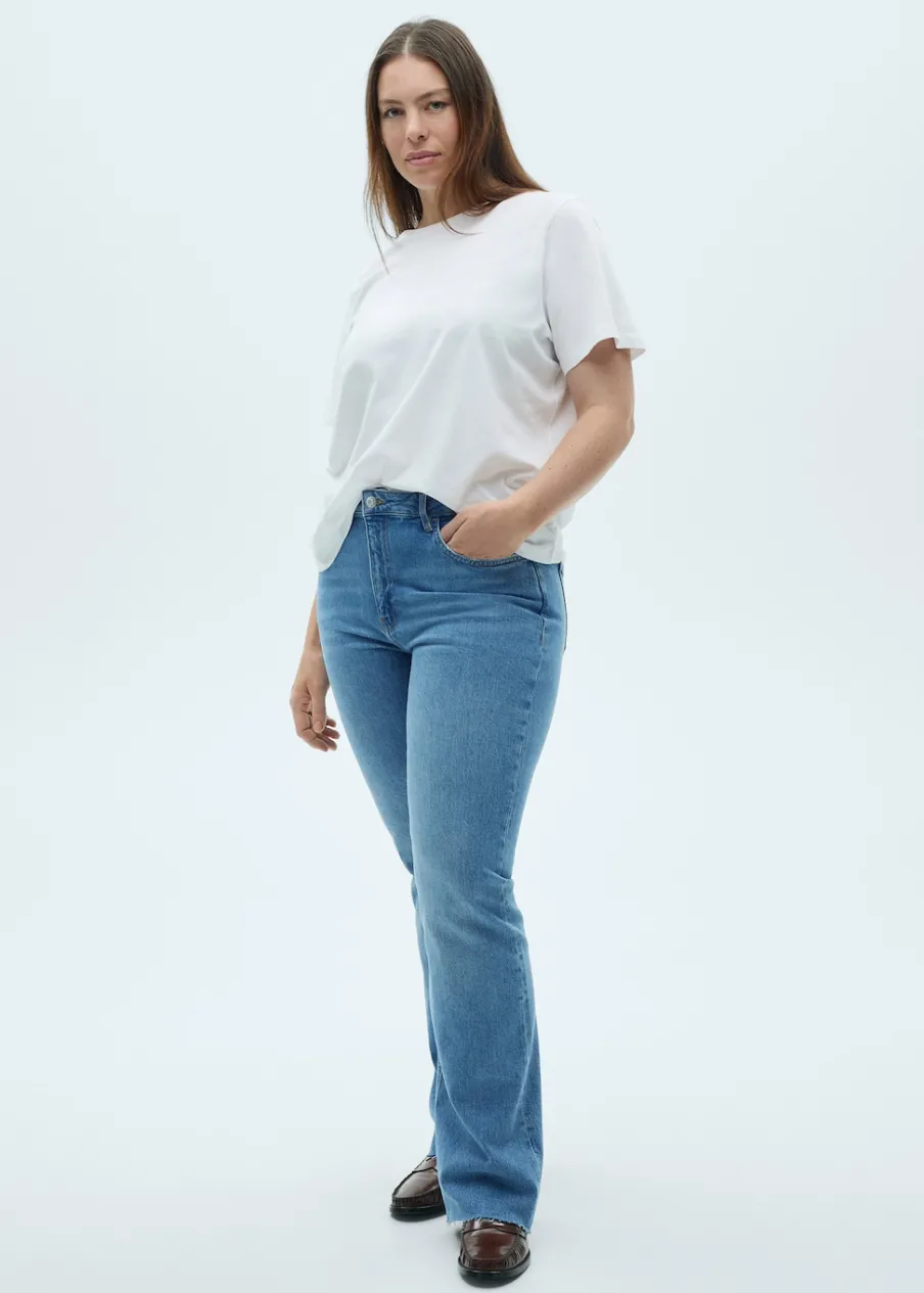 MANGO Dżinsy*Dżinsy Fiona flare ze średnim stanem