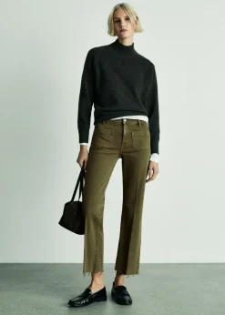 MANGO Dżinsy*Dżinsy flare crop z kieszeniami