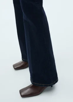 MANGO Dżinsy*Dżinsy flare ze średnim stanem rinse wash