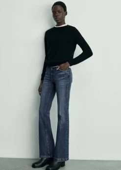 MANGO Dżinsy*Dżinsy flare ze średnim stanem