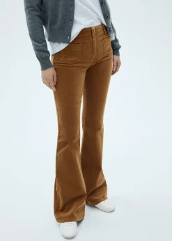 MANGO Dżinsy*Dżinsy flare ze sztruksu z kieszeniami