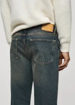 MANGO Dżinsy*Dżinsy straight fit z efektem znoszenia