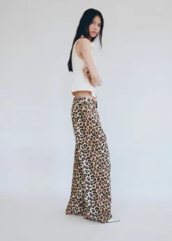 MANGO Dżinsy*Dżinsy wideleg w lamparcie cętki