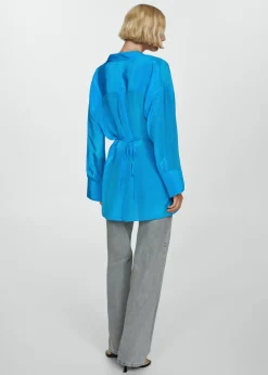 MANGO Koszule I Bluzki*Długa satynowa koszula z asymetrycznym zapięciem