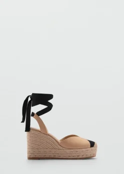 MANGO Buty*Espadryle wiązane wokół kostki