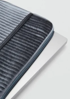 MANGO Galanteria Skórzana|Więcej Akcesoriów*Etui na laptopa z aksamitu