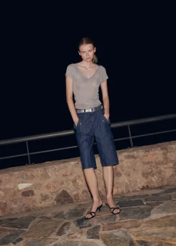 MANGO Krótkie Spodenki*Jeansowe bermudy z ozdobnymi szwami