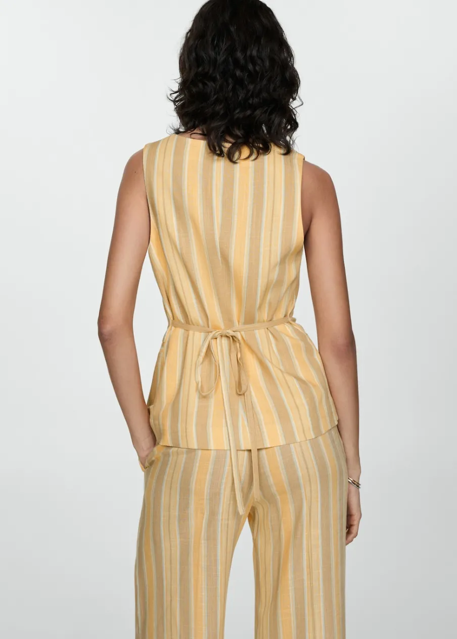 MANGO Kamizelki*Kamizelka w paski z guzikami