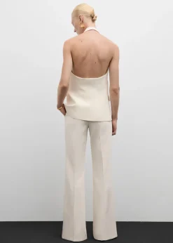 MANGO Kamizelki*Kamizelka z dekoltem halter i ozdobnym guzikiem