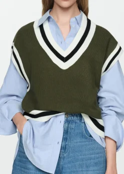 MANGO Kamizelki*Kamizelka z dekoltem w szpic i kontrastowym wykończeniem