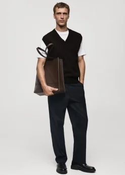 MANGO Kardigany I Swetry*Kamizelka z dzianiny z dekoltem w szpic