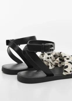 Dzieci MANGO Buty*Klapki z klamrami na paskach