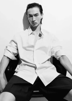 MANGO Koszule*Koszula regular fit z 100% bawełny