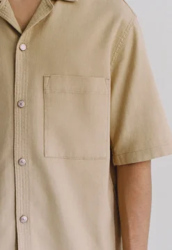 MANGO Koszule*Koszula relaxed fit z bawełny z kieszenią