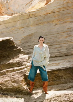 MANGO Koszule I Bluzki*Koszula z falbankami i kopertowym zapięciem