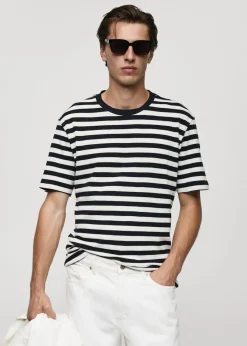 MANGO Koszulki*Koszulka regular fit z 100% bawełny w paski