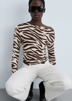 MANGO Koszulki*Koszulka w zebrę z asymetrycznym dekoltem