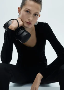 MANGO Topy|Koszulki*Koszulka z aksamitu z dekoltem