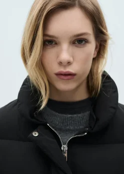 MANGO Płaszcze*Krótka kurtka puchowa z futrzanym kołnierzem