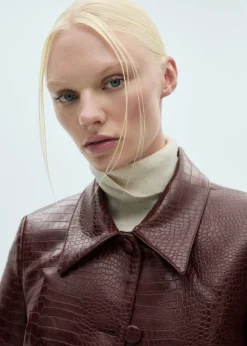 MANGO Kurtki*Krótka kurtka ze wzorem skóry krokodyla