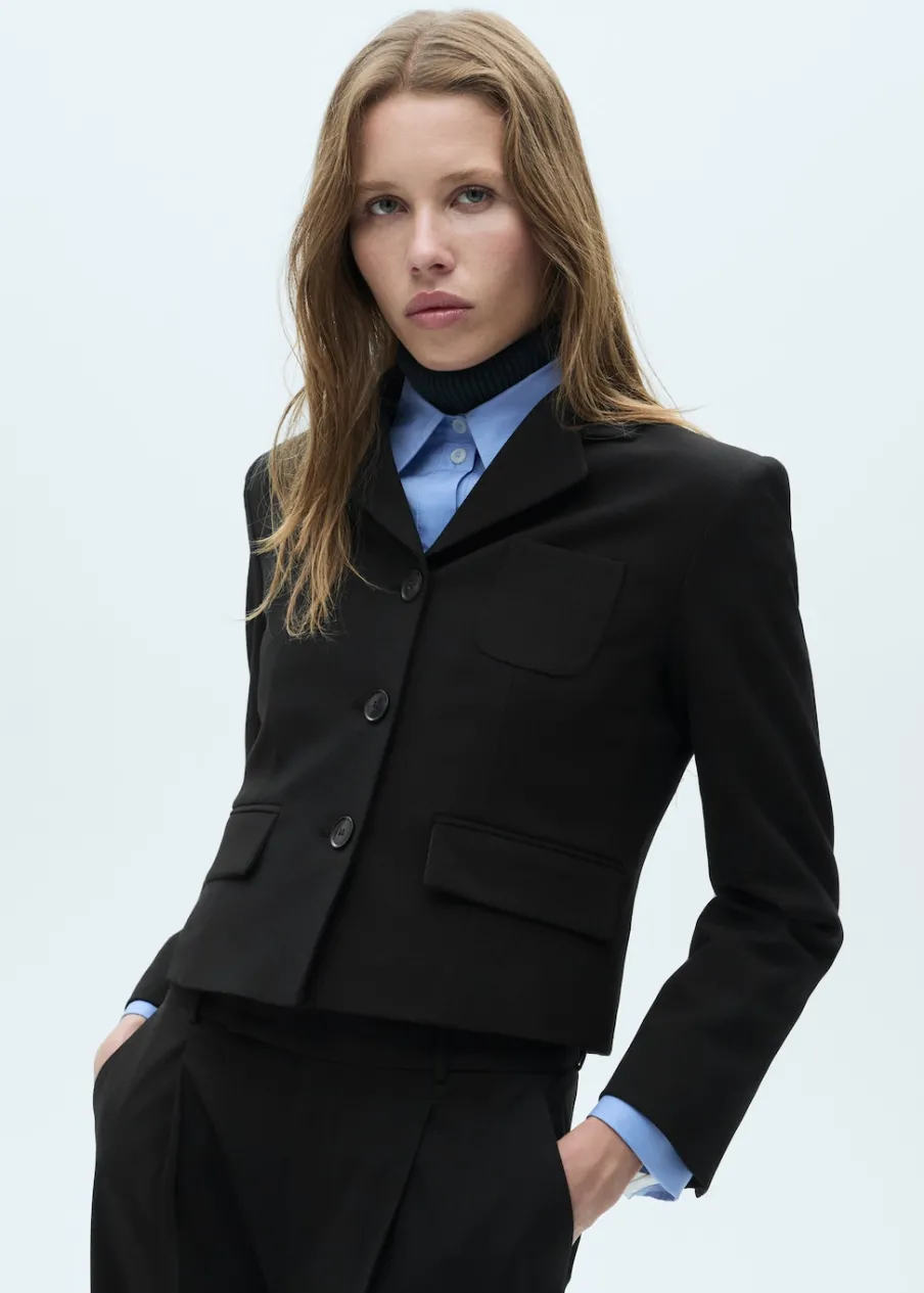 MANGO Marynarki*Krótka marynarka z guzikami