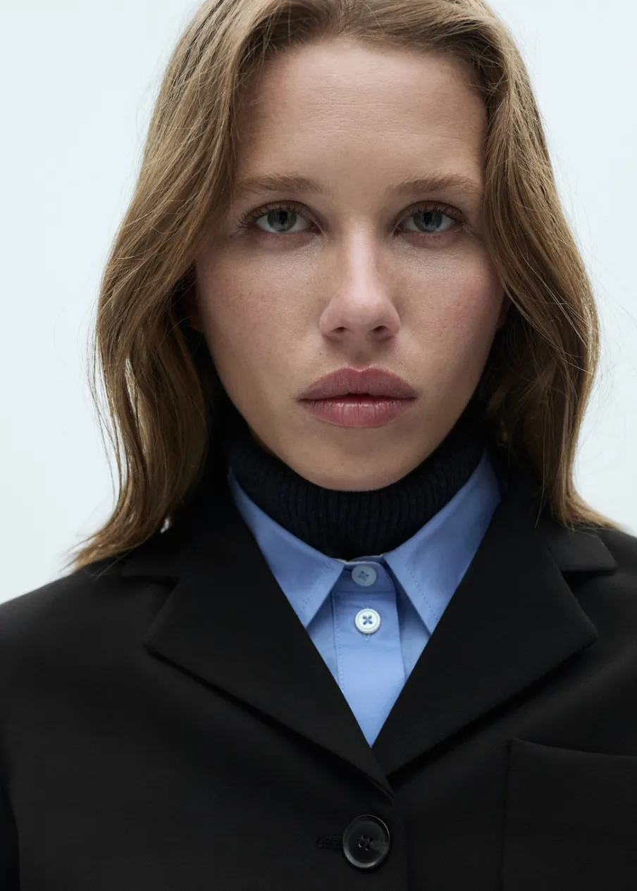 MANGO Marynarki*Krótka marynarka z guzikami