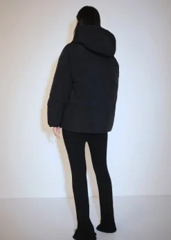 MANGO Płaszcze*Krótka pikowana kurtka puffer z kapturem