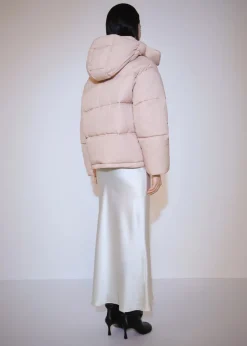 MANGO Płaszcze*Krótka pikowana kurtka puffer z kapturem