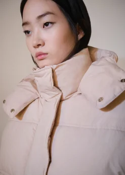 MANGO Płaszcze*Krótka pikowana kurtka puffer z kapturem