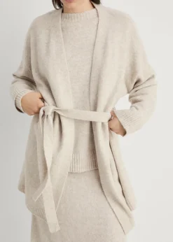 MANGO Swetry I Kardigany|Piżamy*Krótki kardigan z dzianiny