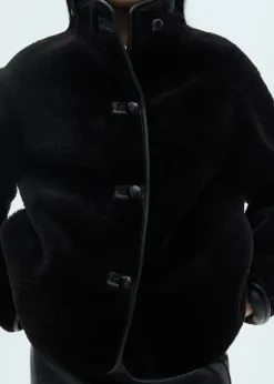 MANGO Płaszcze|Kurtki*Krótki płaszcz z imitacji futra