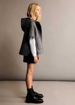 Dzieci MANGO Płaszcze I Kurtki*Kurtka o fasonie peleryny z guzikami