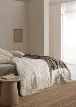 MANGO Kapy*Narzuta bawełniana pikowana 130/150 cm