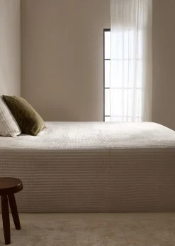 MANGO Kapy*Narzuta z aksamitu