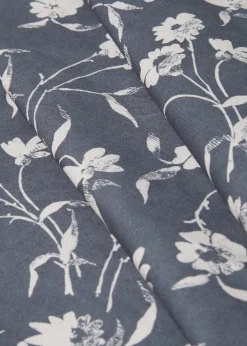 MANGO Obrusy*Obrus bawełniany w kwiaty z powłoką żywiczną 150 x 150 cm