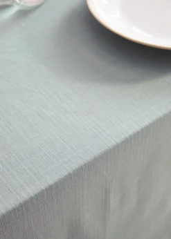 MANGO Obrusy*Obrus z haftem mereżka 170 x 250 cm