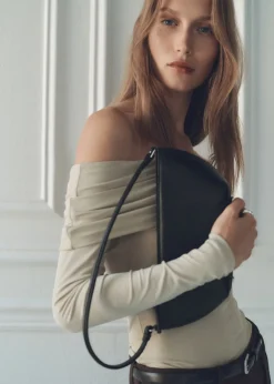 MANGO Torebki*Owalna torba na ramię