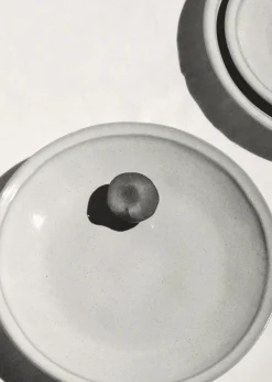 MANGO Zastawa Stołowa*Płaski talerz z kamionki z podwójną obwódką w postarzanym stylu