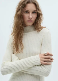 MANGO Biżuteria*Pierścionek z teksturą i perłą