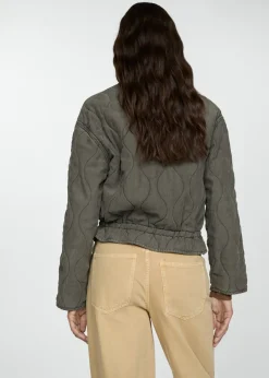 MANGO Kurtki*Pikowana kurtka z marszczeniem