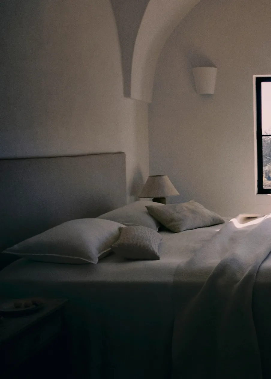 MANGO Poszewki Na Poduszki*Poszewka na poduszkę z 100% lnu 50 x 75 cm