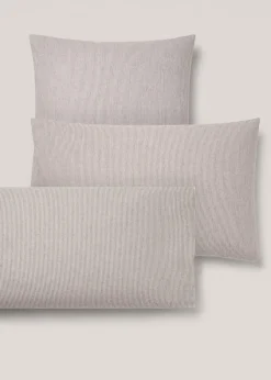 MANGO Poszewki Na Poduszki*Poszewka na poduszkę z bawełnianej flaneli w paski 60 x 60 cm