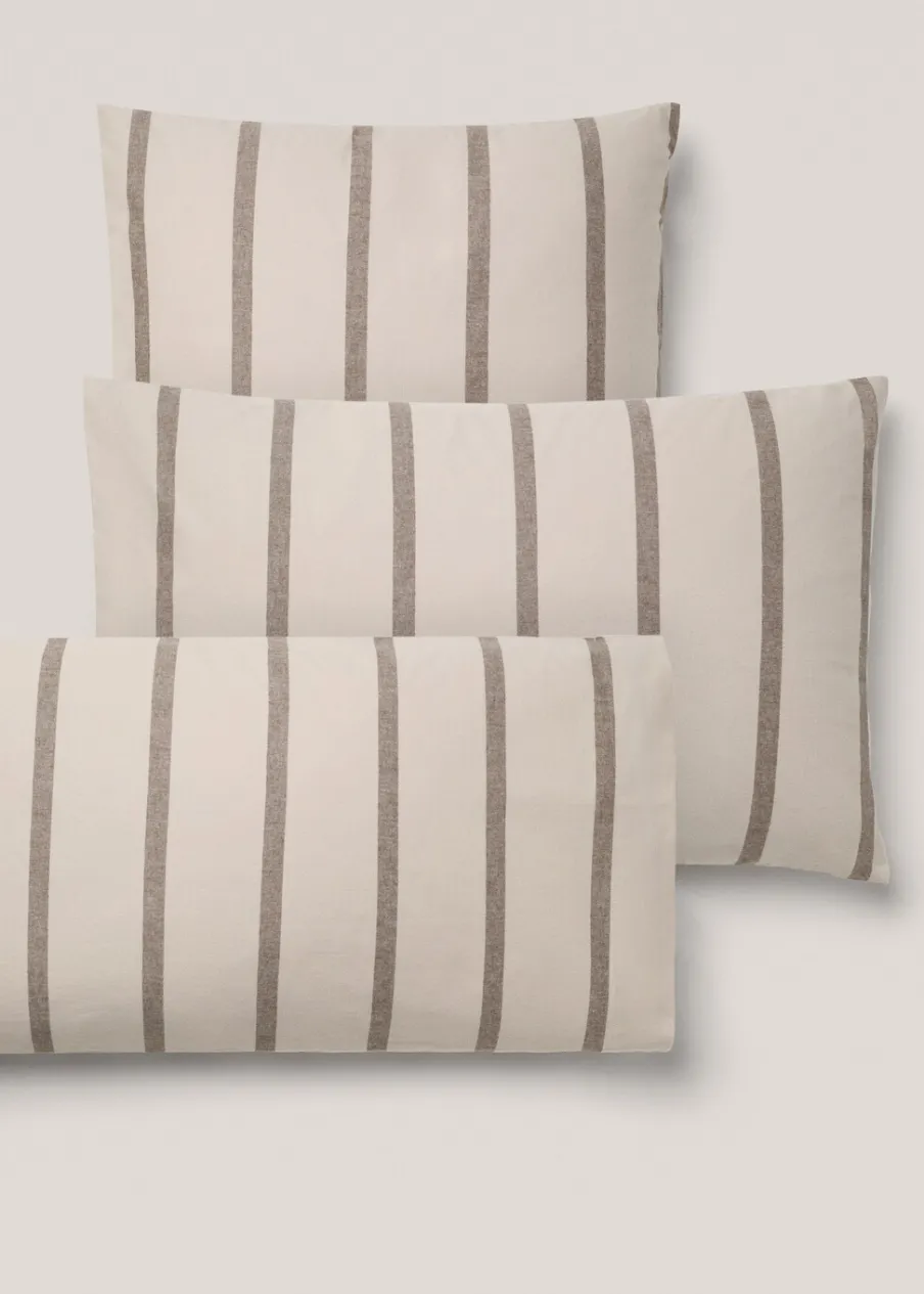 MANGO Poszewki Na Poduszki*Poszewka na poduszkę z flaneli z 100% bawełny w paski 45 x 110 cm