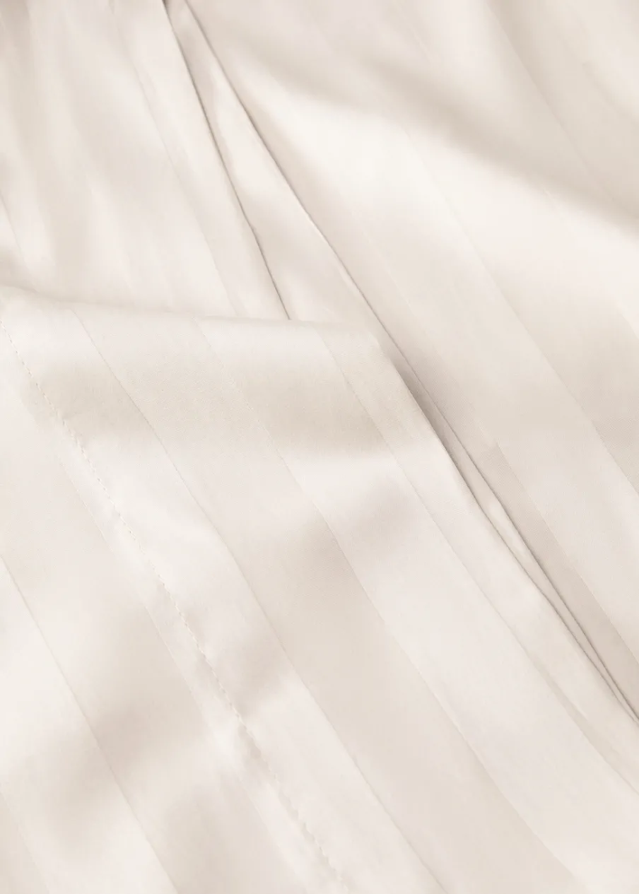 MANGO Poszewki Na Poduszki*Poszewka na poduszkę z satyny w drobne paski 45 x 110 cm