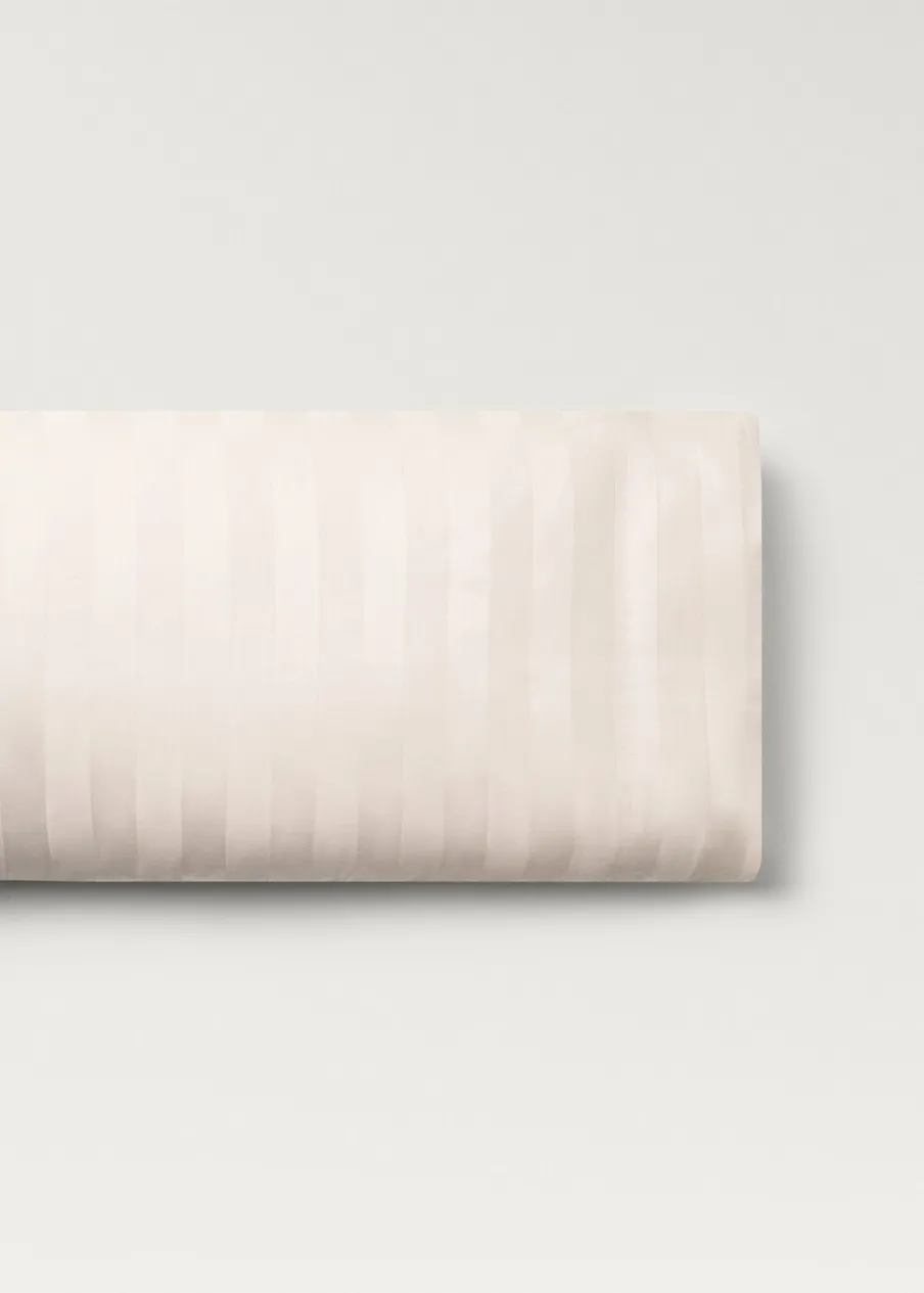 MANGO Poszewki Na Poduszki*Poszewka na poduszkę z satyny w drobne paski 45 x 110 cm